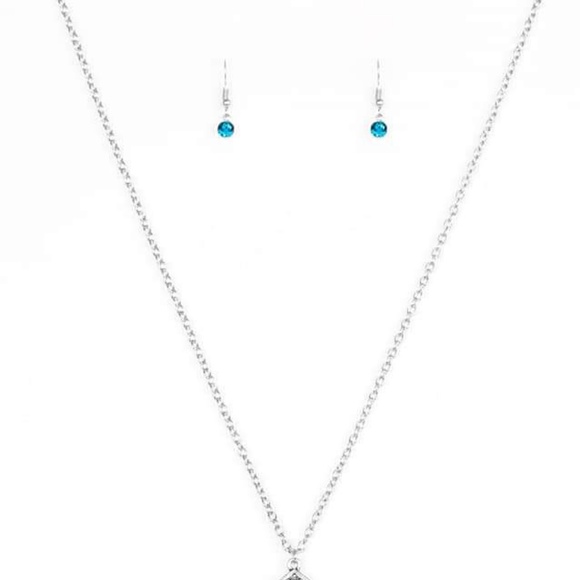 Blue medallion set - Picture 2 of 2